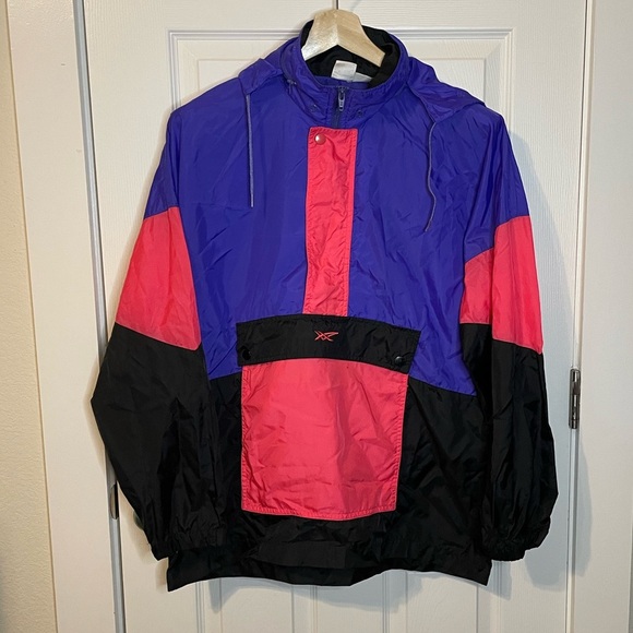 VTG ASICS pullover windbreaker w/ 1/2 zipper & hidden hood sz L/XL *rare*